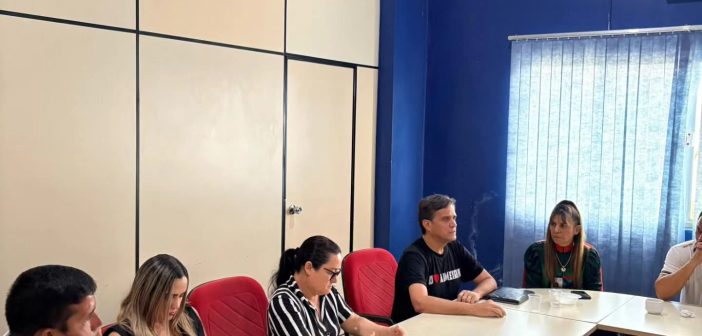 Câmara de Almeirim promove reunião para ampliar acesso à energia no município